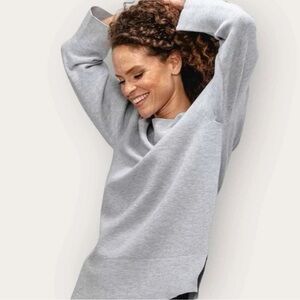 NWOT Ministry of Supply 3D-Knit Slouchy Sweater Size: Medium